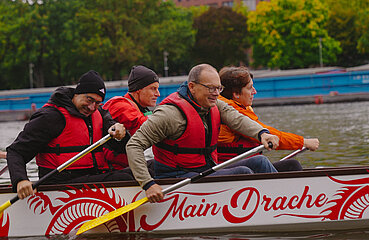 Hautnah-Rudern Drachenbootfahrt