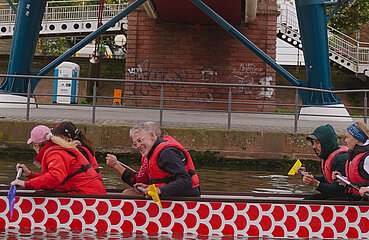 Hautnah-Rudern Drachenbootfahrt