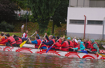 Hautnah-Rudern Drachenbootfahrt