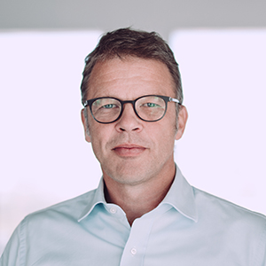 Portrait von Christian Sewing